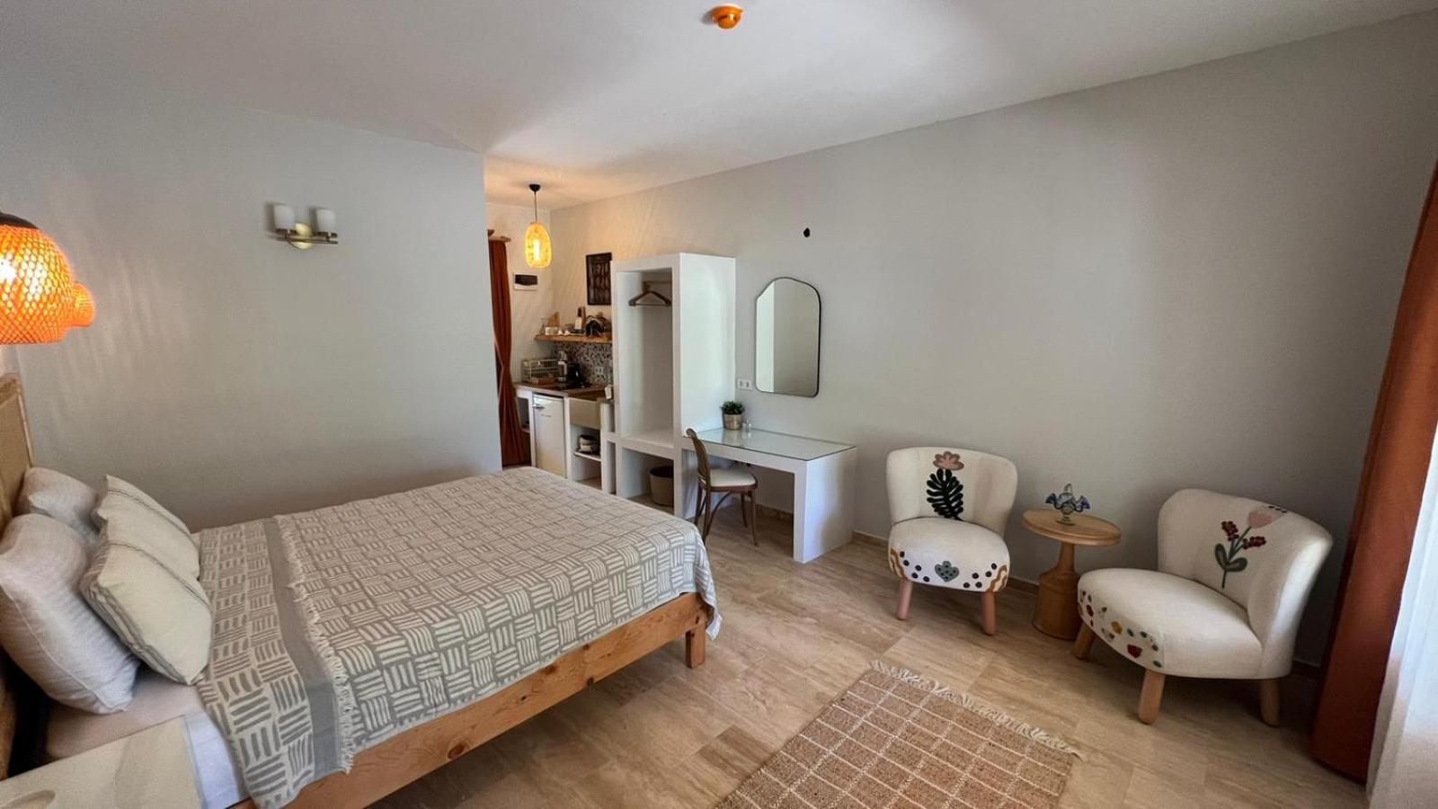 Kybele Garden Bed & Breakfast Kaş Exterior photo
